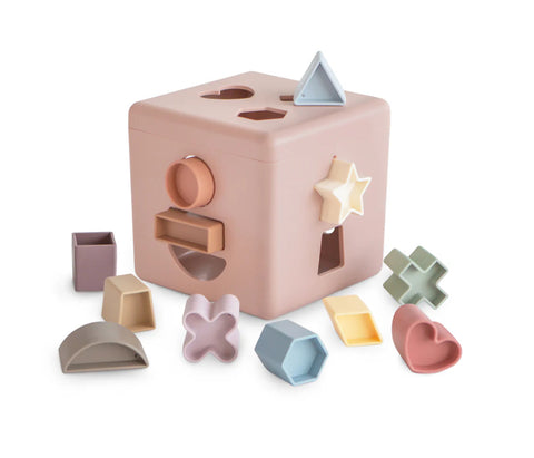 Caja con figuras - mushie