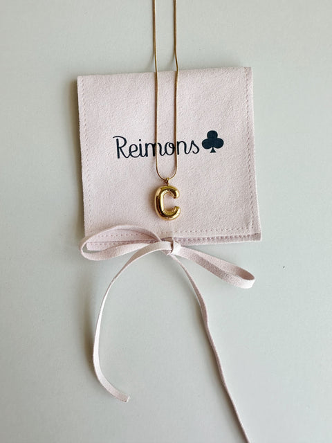 Collar con Inicial globo Reimons